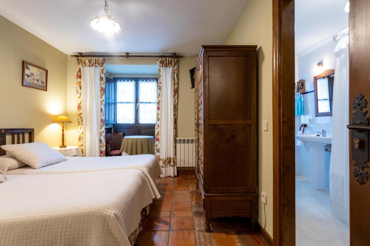 Posada De Muno Muñorrodero Εξωτερικό φωτογραφία