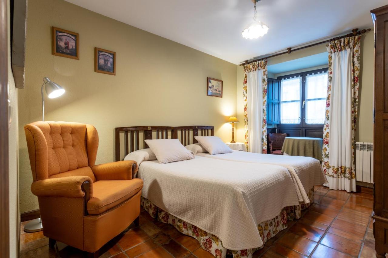 Posada De Muno Muñorrodero Εξωτερικό φωτογραφία
