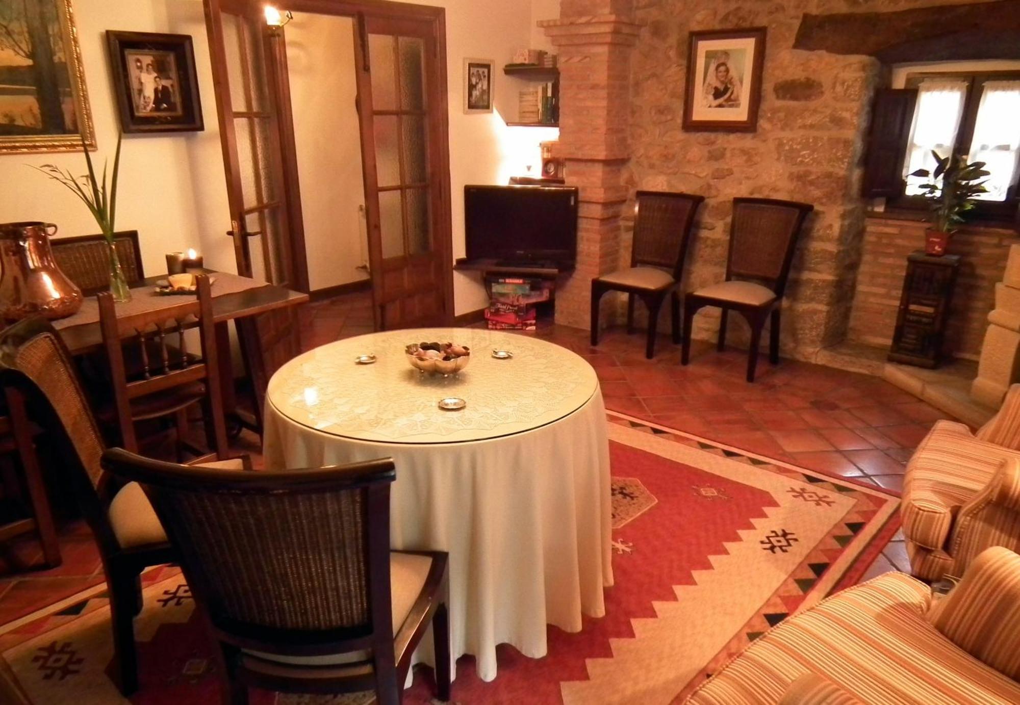 Posada De Muno Muñorrodero Εξωτερικό φωτογραφία