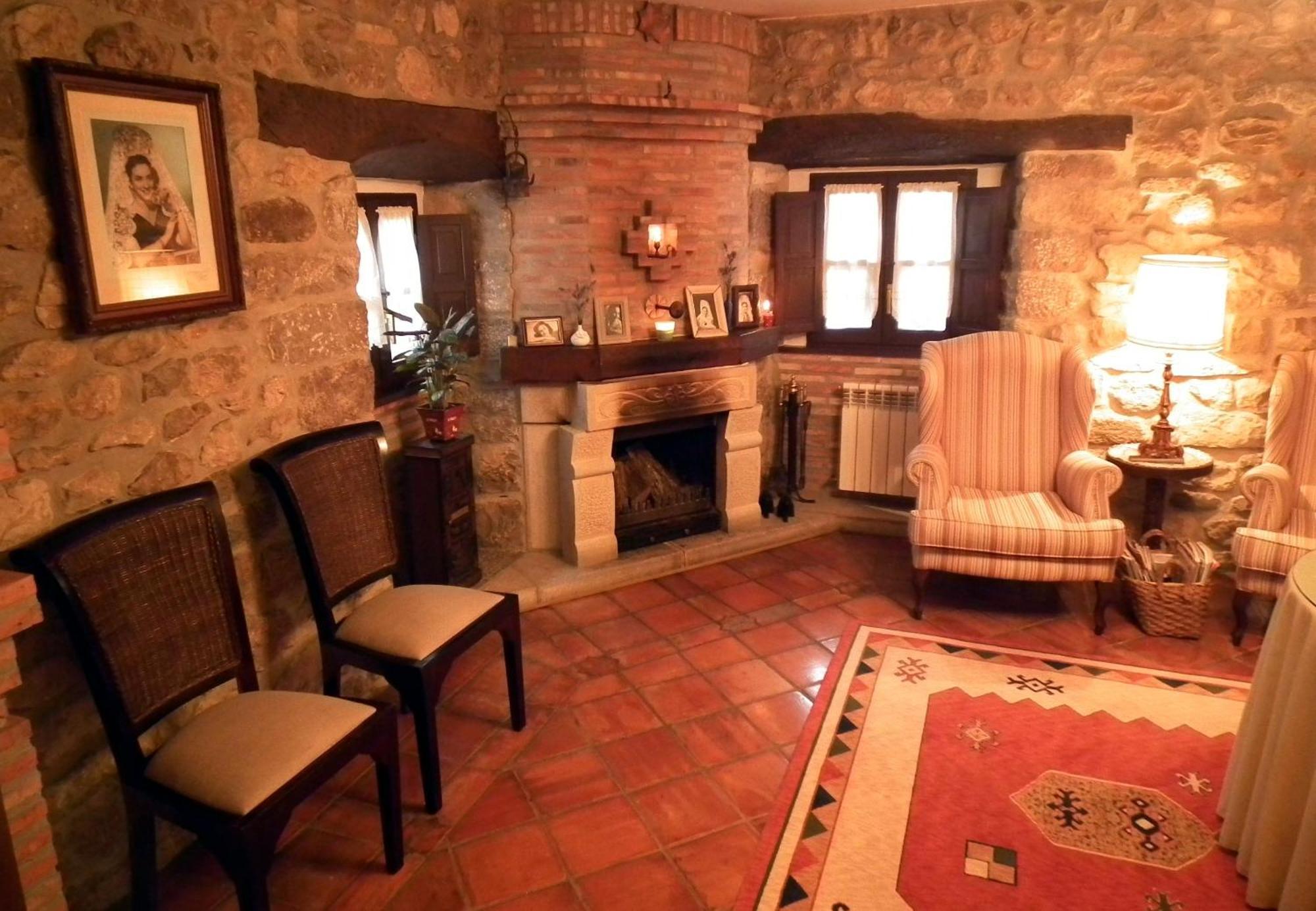 Posada De Muno Muñorrodero Εξωτερικό φωτογραφία